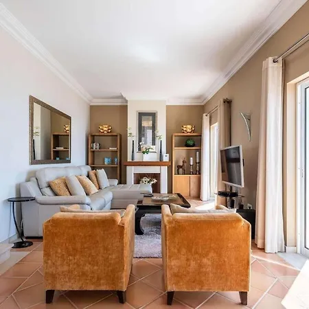 Bougainvillea Villa